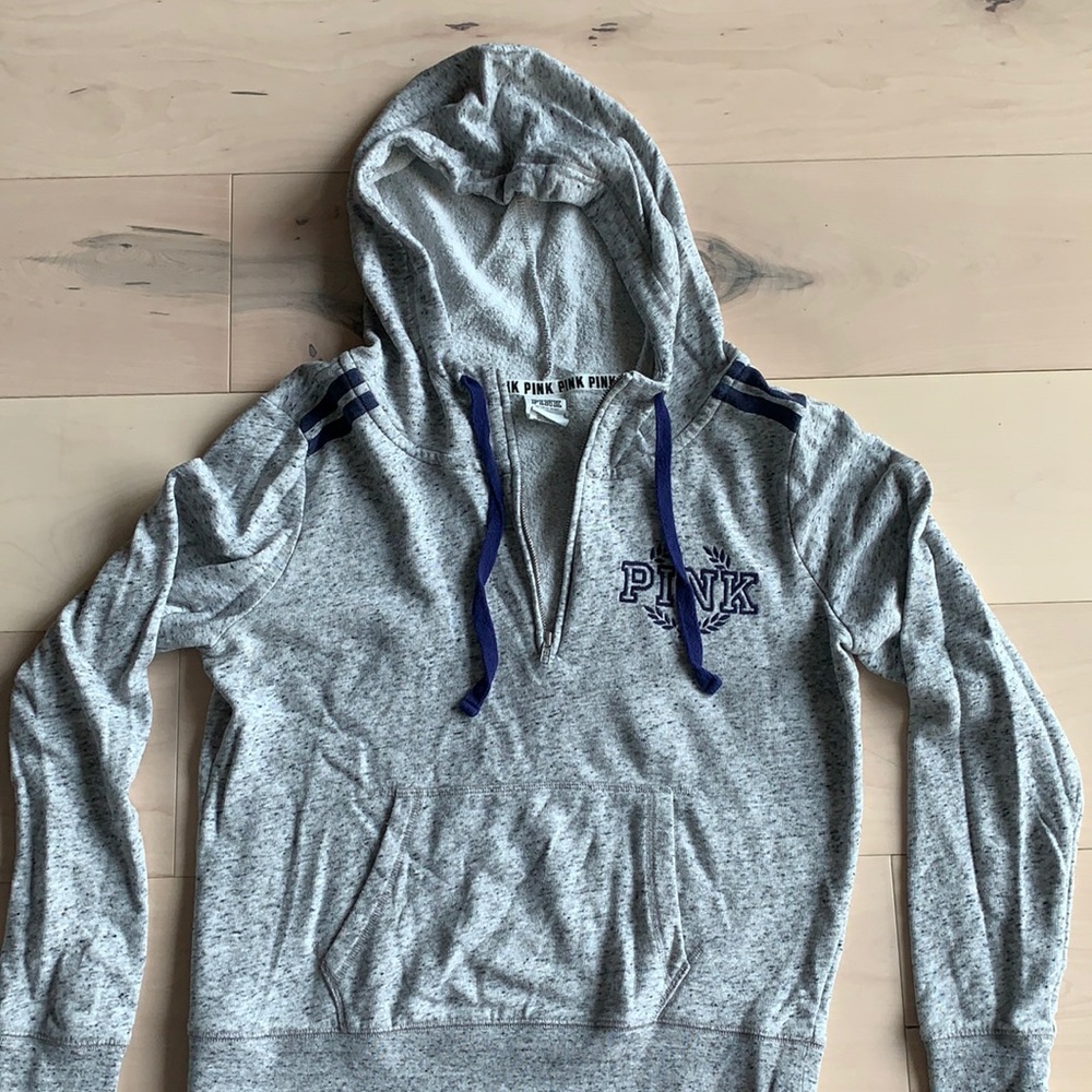 Victoria’s Secret PINK Quarter Zip w/ Hood Size L